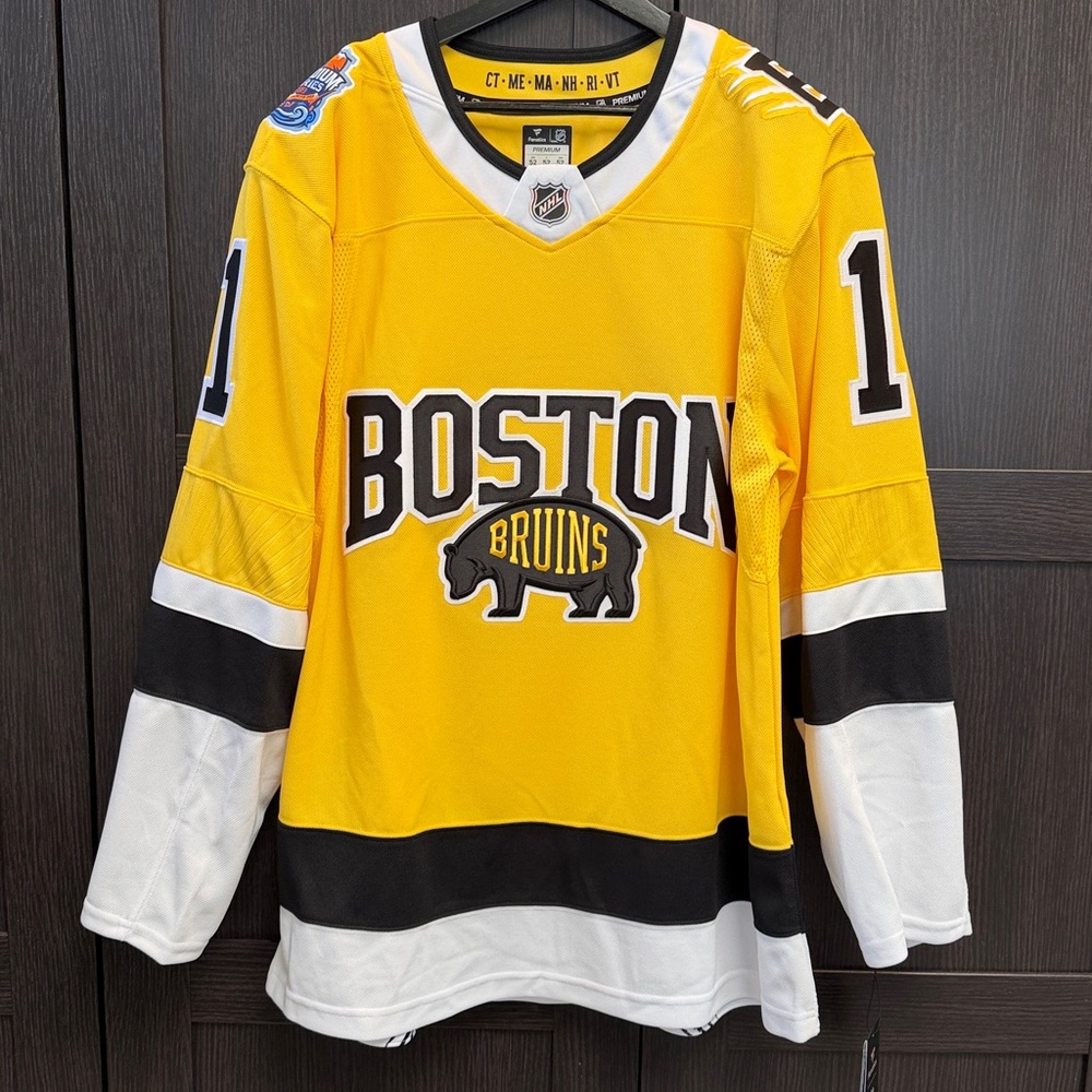 Jeremy Swayman Boston Bruins Fanatics 2026 NHL Stadium Series Premium Jersey